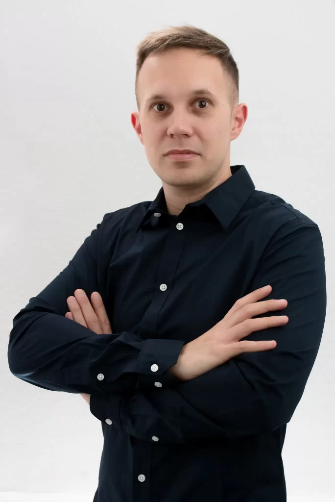 Dr. Vezér Márton Ph.D.